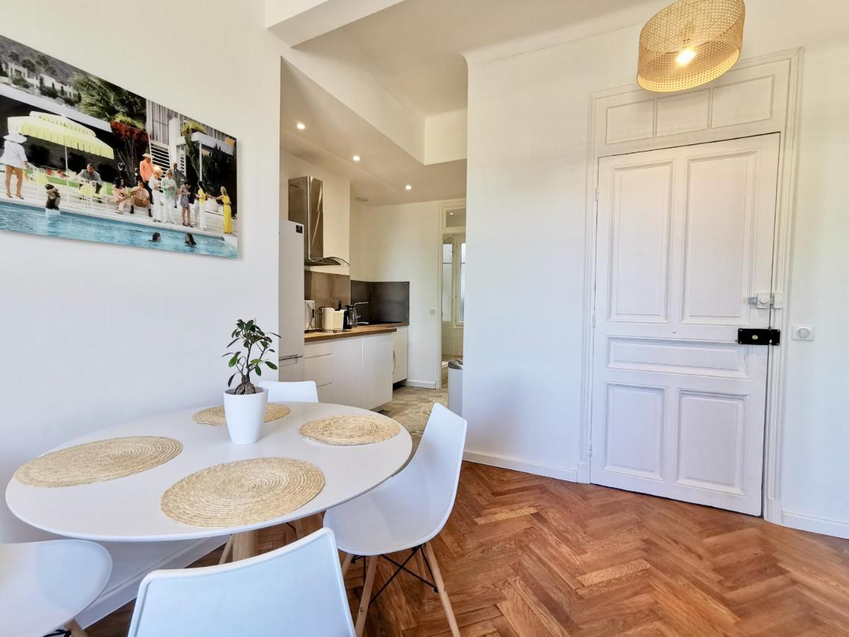 Le Foch By Booking Guys Villefranche-sur-Mer Bagian luar foto