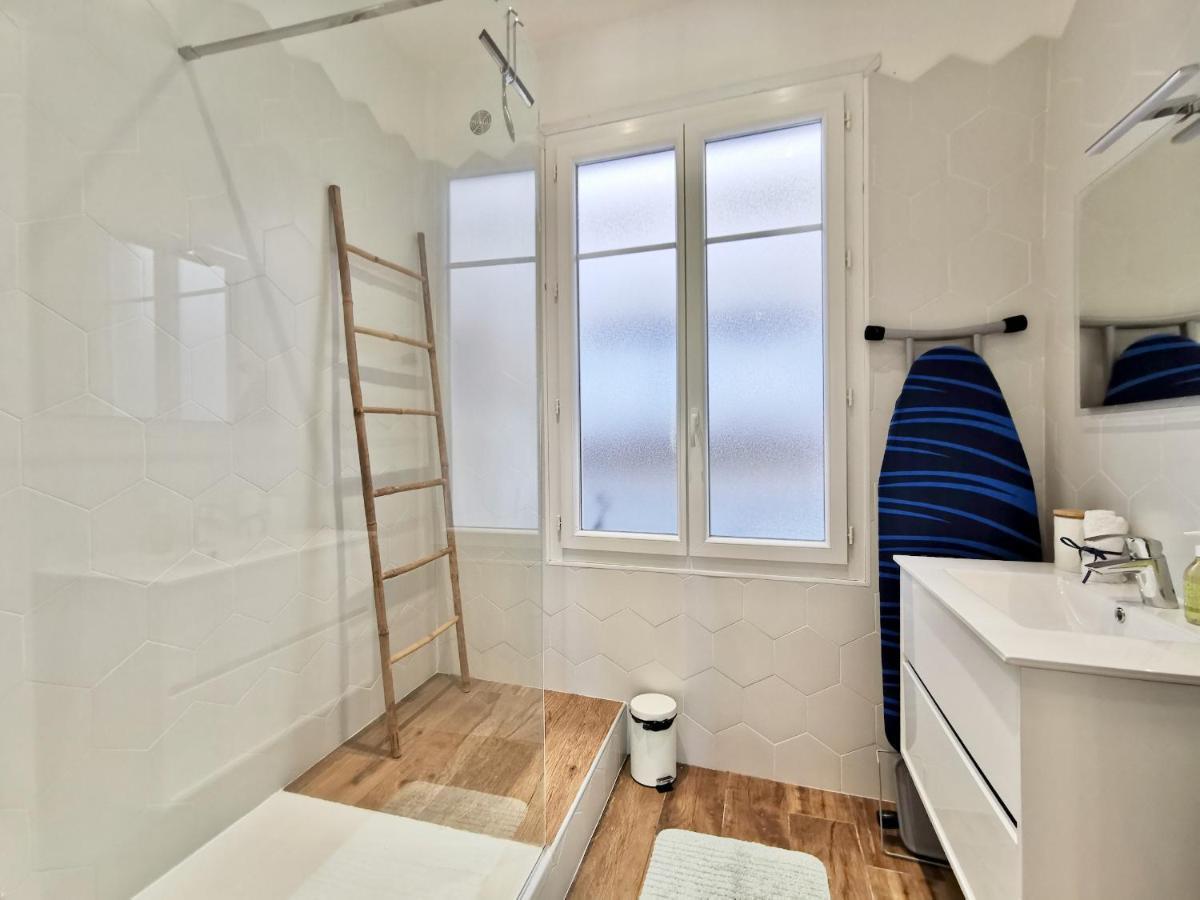 Le Foch By Booking Guys Villefranche-sur-Mer Bagian luar foto