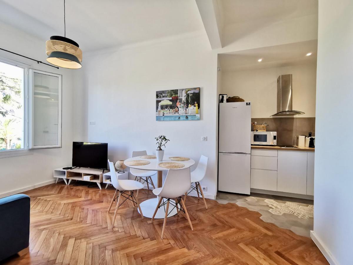Le Foch By Booking Guys Villefranche-sur-Mer Bagian luar foto